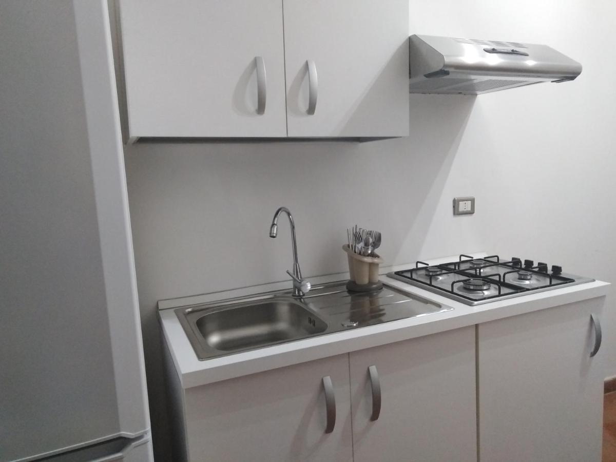 Dimora Erminia Villa โปลีญาโนอามาเร ภายนอก รูปภาพ